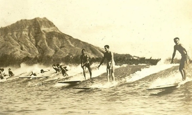 history of surfing